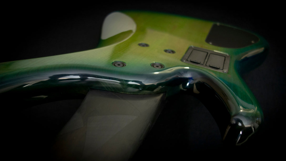 G.Gould E3 Studio 5 string bass - Premium Figured Maple top - Gorgeous Blue-Green burst finish - Graphite Composite Neck - New 3 pick-up w/ emg mixer - 9.35 pounds - #1548