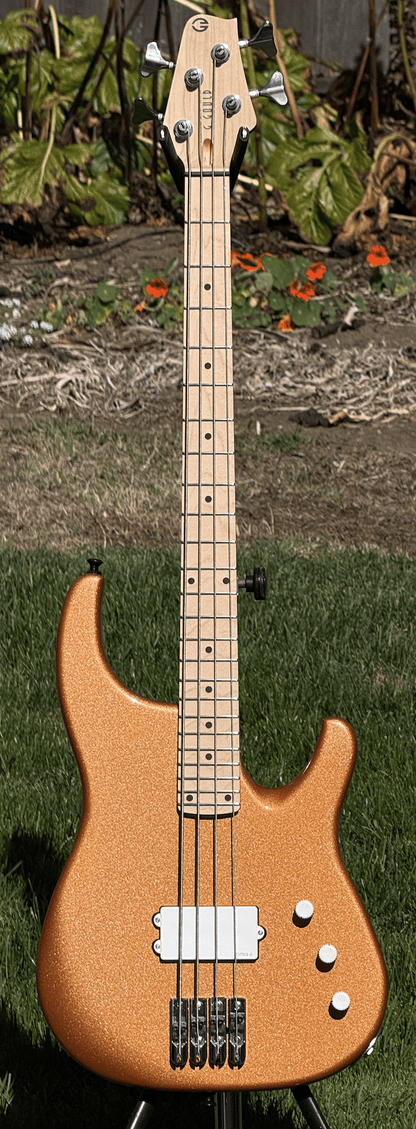 G.Gould GG4-SSB-MM - 30.5" short scale - Orange Metallic finish - Graphite-wood composite neck design -