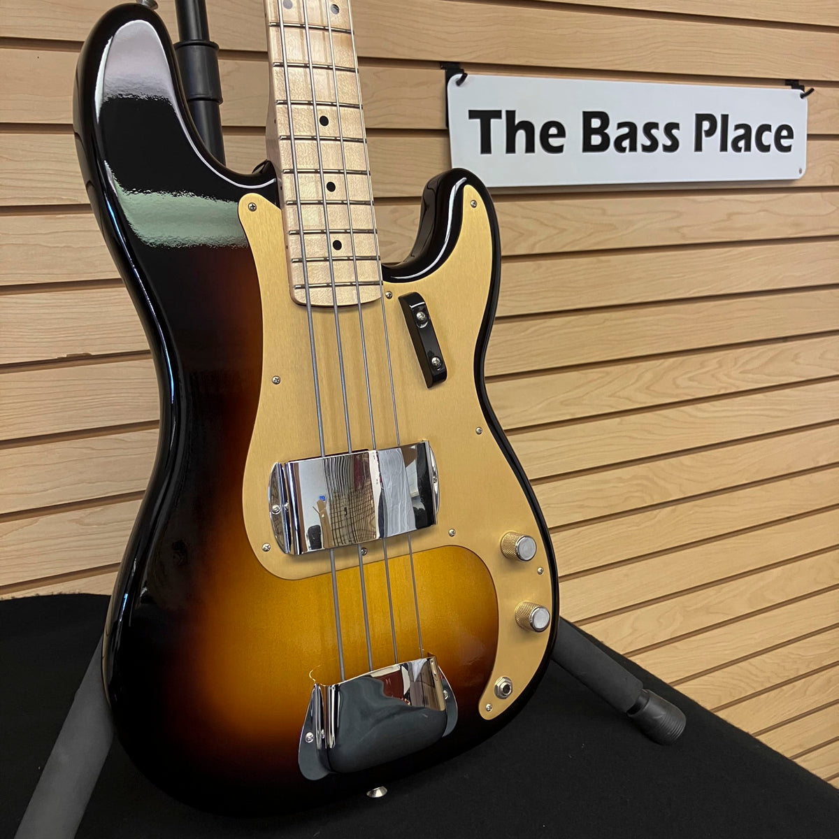 Fender Custom Shop Vintage Custom '57 P Bass® Time Capsule Package, Maple Neck, Wide-Fade 2-Color Sunburst - 8.5 Pounds - Serial R150320