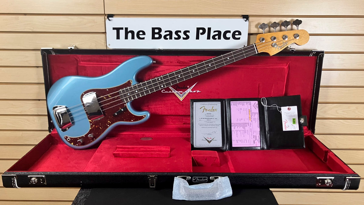 Fender Custom Shop 1965 Precision Bass® DLX Closet Classic, Blue Agave -   8.85 pounds - CZ591411