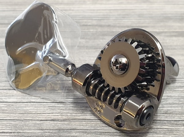 Sandberg Machine Head / California / Right / Pearl Black | incl, Screw - MH-CAL-PBH-R
